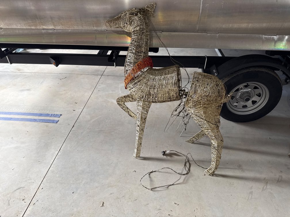 Reindeer Yard Decor- Untested