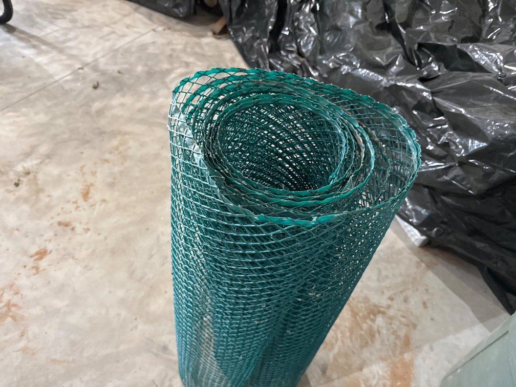 Plastic Fencing-37” Tall