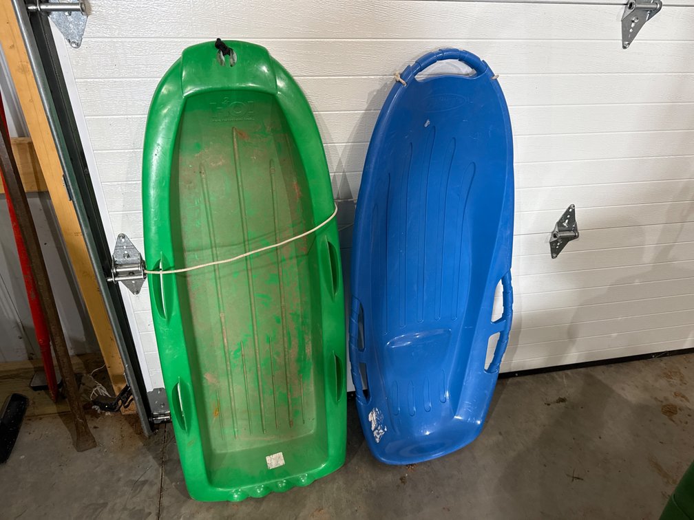 Snow Sleds-2