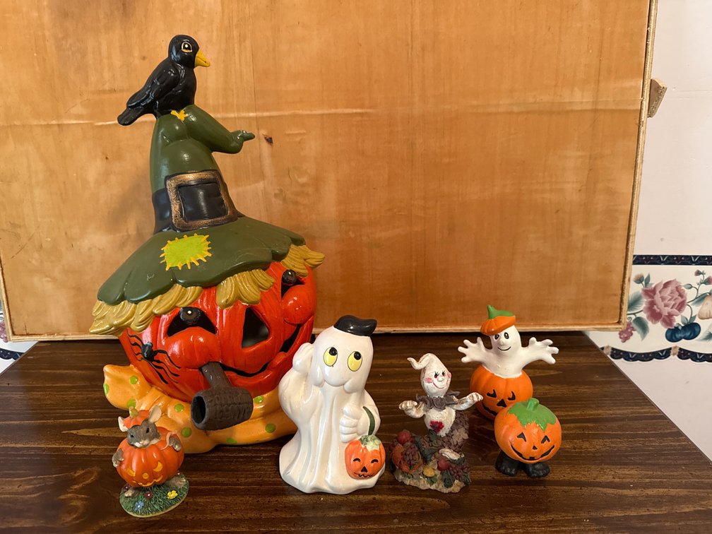 Fall Decor- Pumpkins and Ghost Figurines