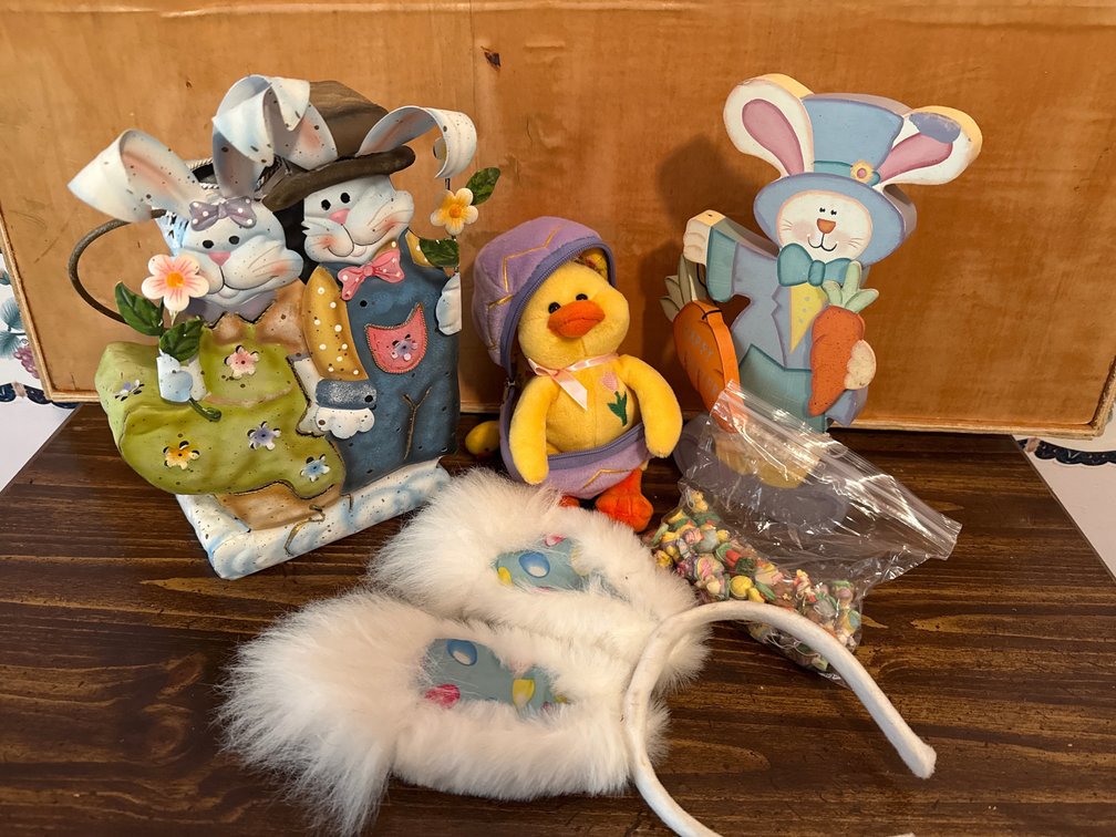 Easter Decor