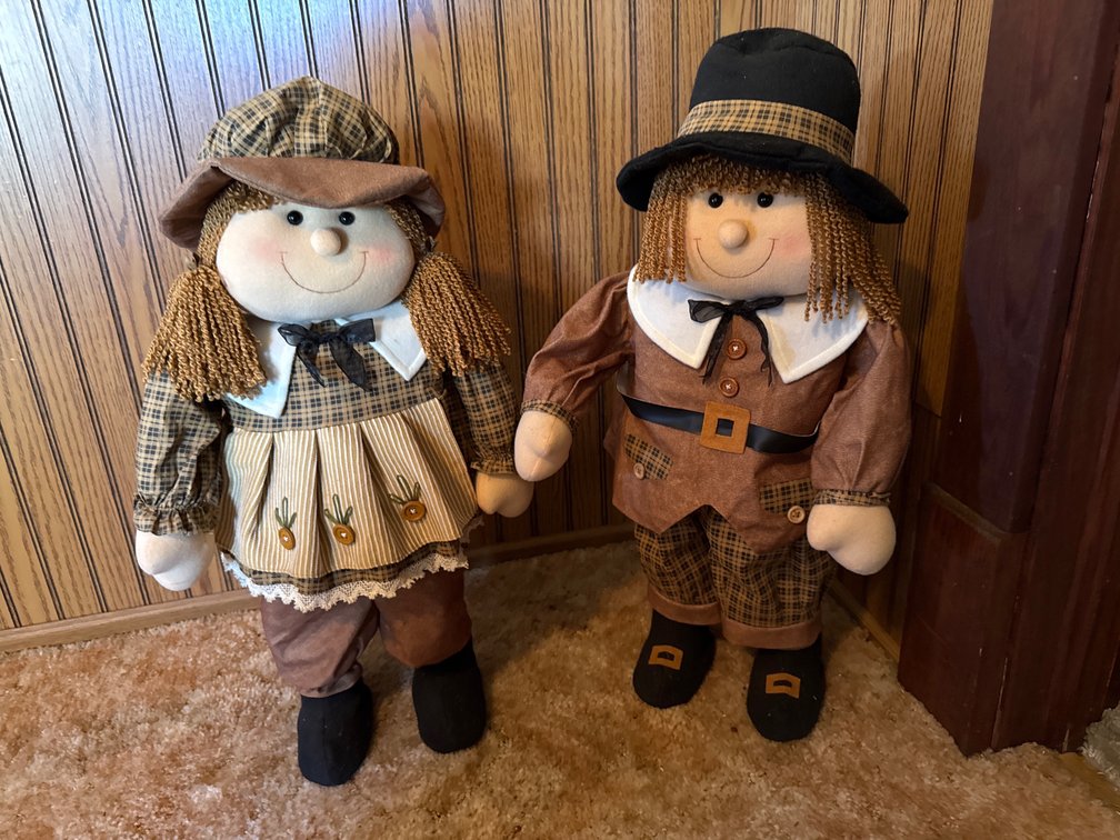 Fall Decor- Pilgrims