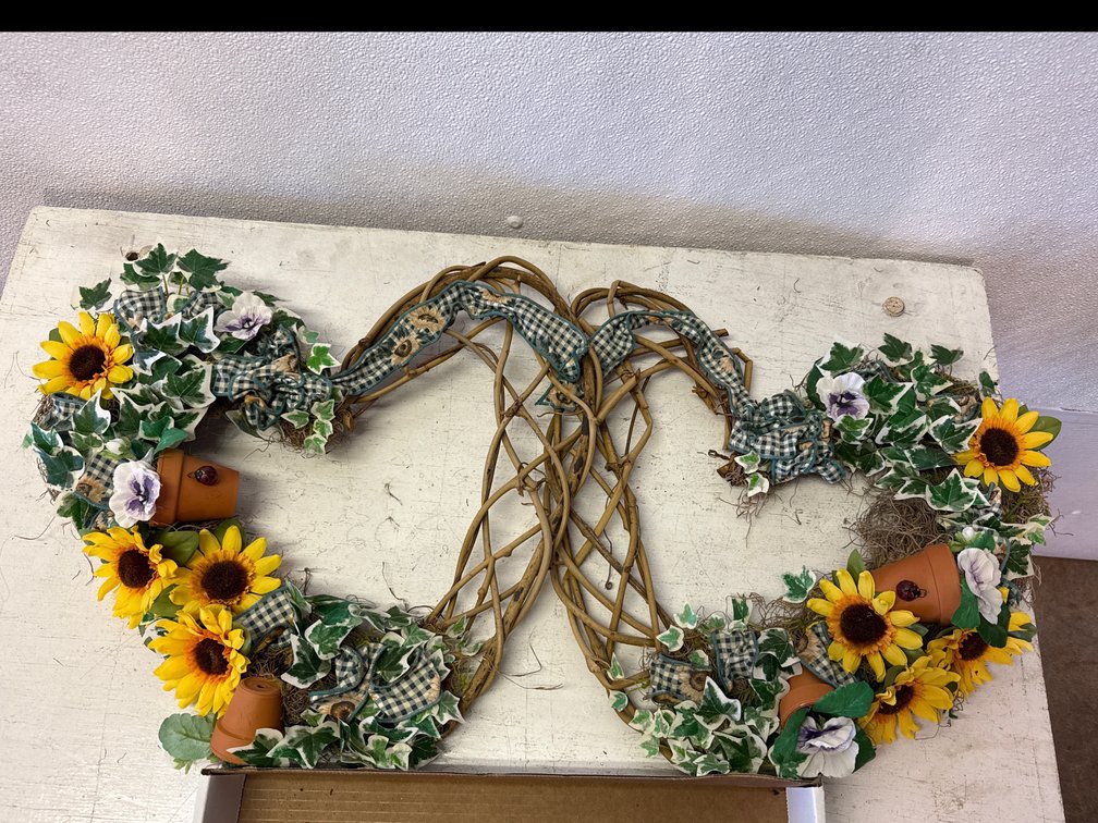 2 Sunflower Wreaths