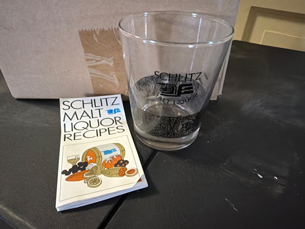 Schlitz Malt Liquor Glasses and Recipes
