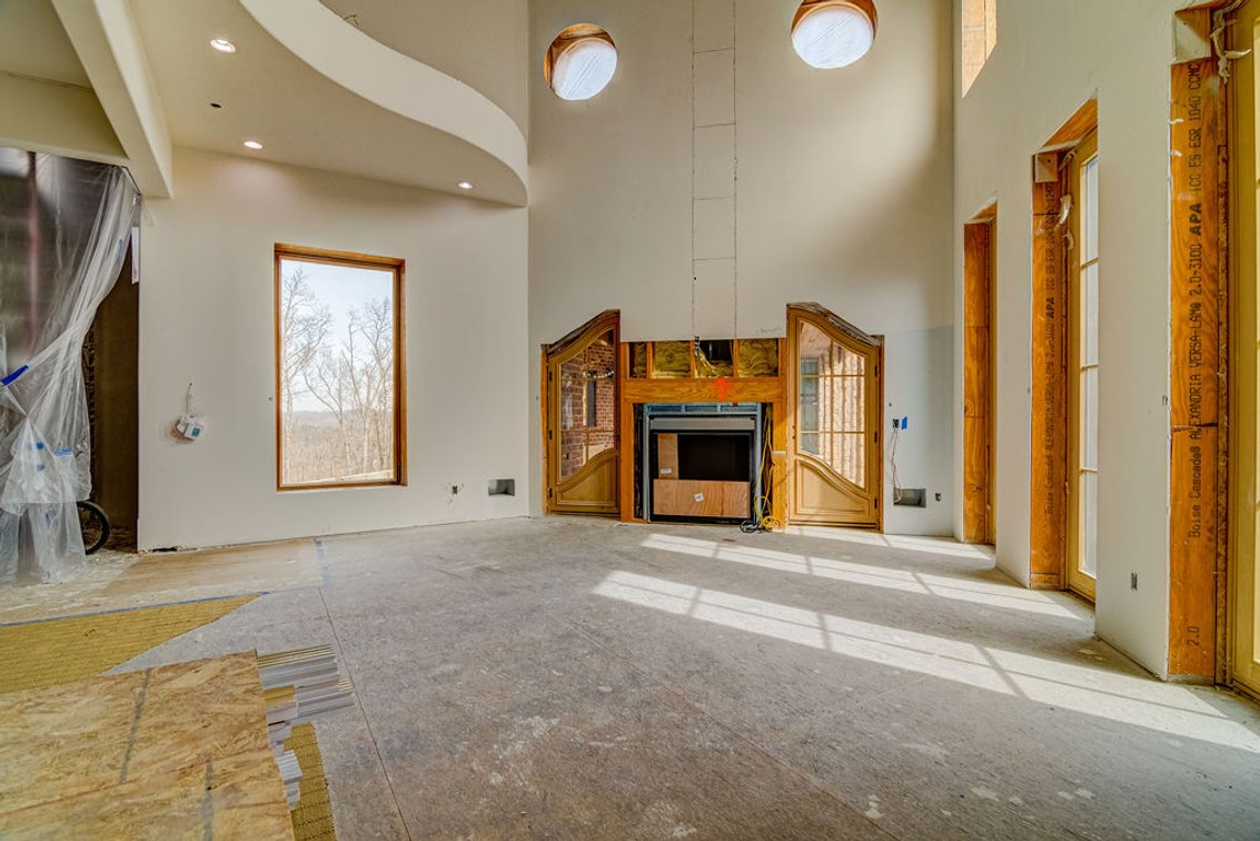 Image for Ozarks Masterpiece: Table Rock Lakefront Home on 104± Acres - Branson West, Missouri