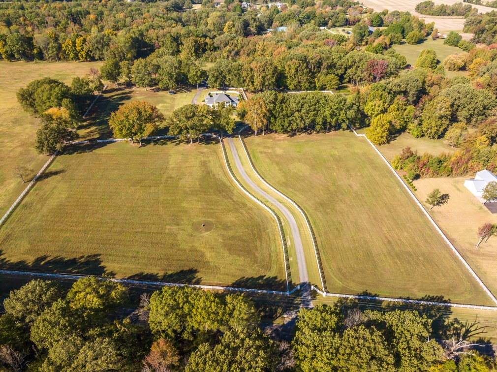 Image for Luxury 20 Acre Estate - Jackson, Tennessee