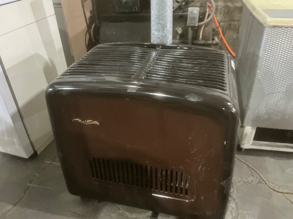 Vintage Perfection Propane Heater 30"W x 20"D x 30-1/2"H