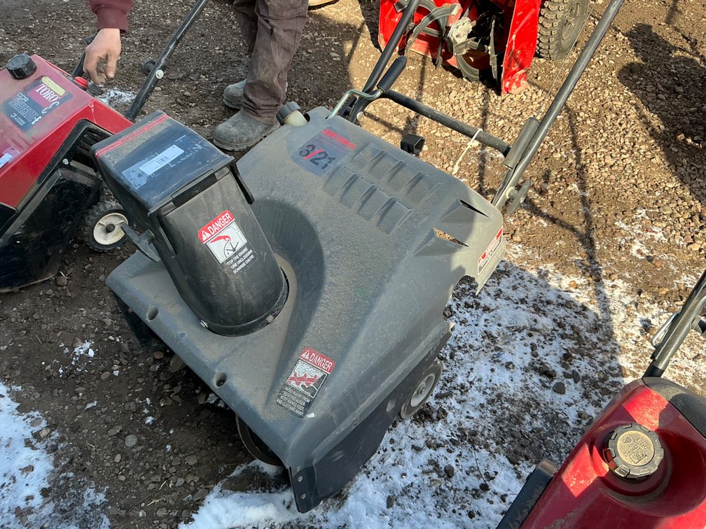 Craftsman 3/21 Snow Blower - Model: 536.884581, Electric Start, 3Hp, 21" Cut Path