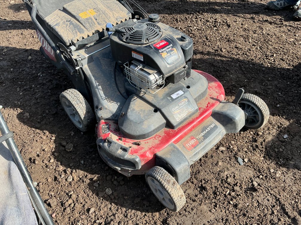 Toro TimeMaster Mower - Model: 21199, 30", Dual Force Twin Blade System, Self Propelled, 223cc Briggs & Stratton Engine, Walk Behind, Bag