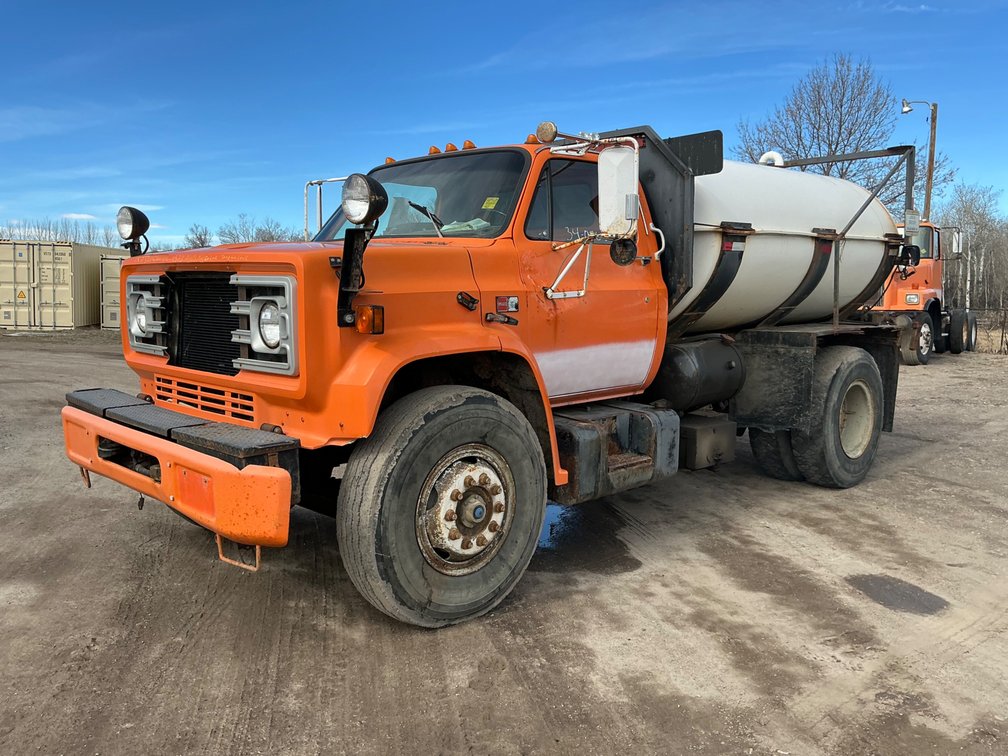 1988 GMC C7000 Truck, VIN #: 1GDP7D1G2JV501274