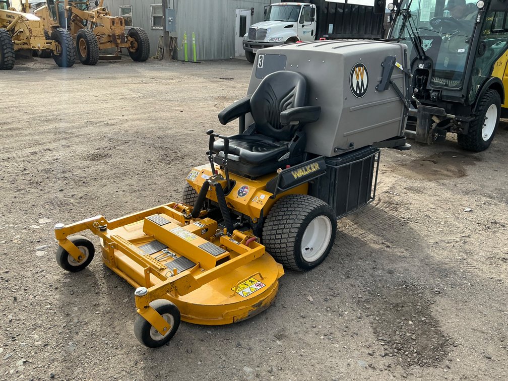 Walker Zero Turn Mower - Model: MD210-11, Showing 1615 Hours, 20.9Hp, Grass Collection System, 48"Deck, Serial: 140965