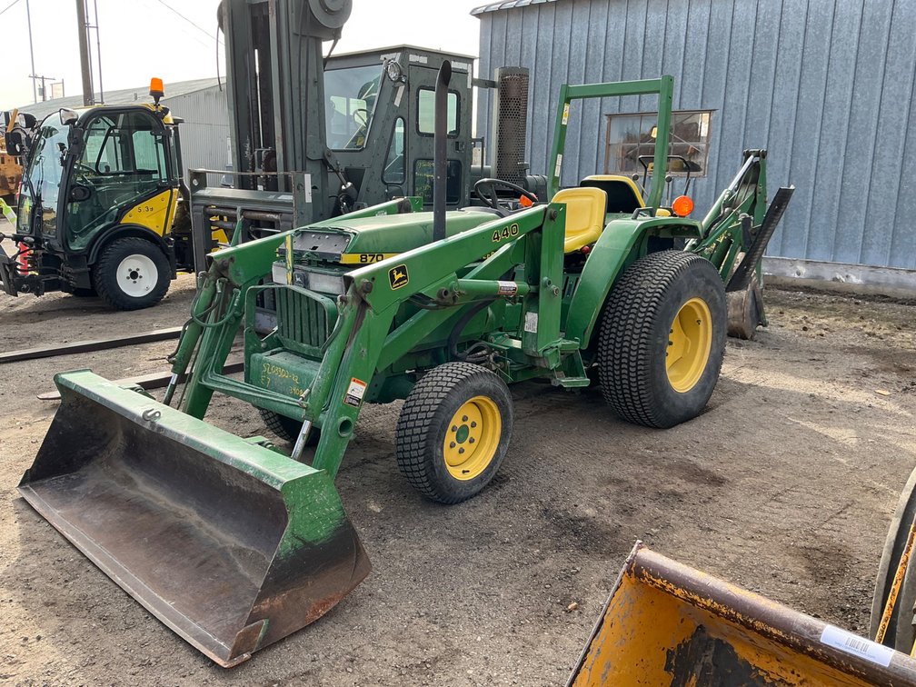 1998 John Deere 870 Tractor - Showing 2257 Hours, 3-Cylinder John Deere Diesel, John Deere 440 Loader Attachment, John Deere Backhoe Attachment (BRAKES DO NOT WORK)