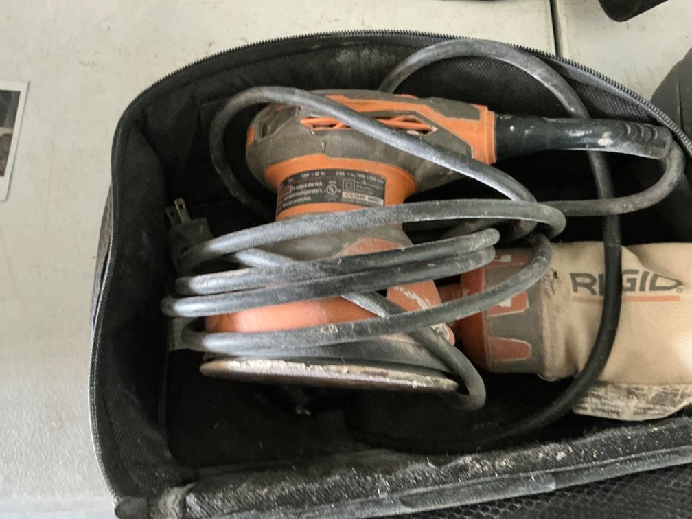 Ridgid Electric Sander - Model: R2601 with Carry Bag
