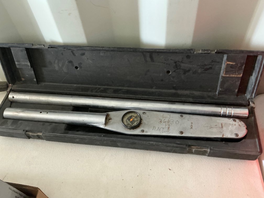 3/4" Drive, 600Lb Torque Wrench with Case