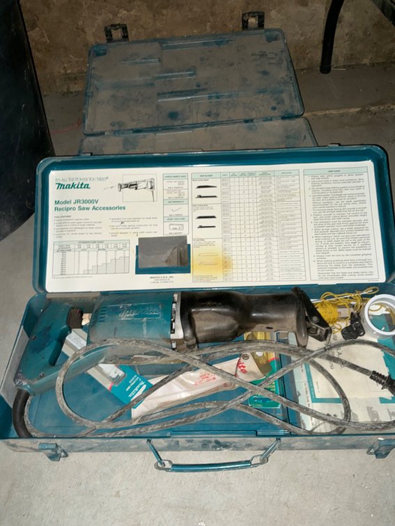 Makita Electric Reciprocating Saw - Model: JR3000V with Case and Empty Makita Case