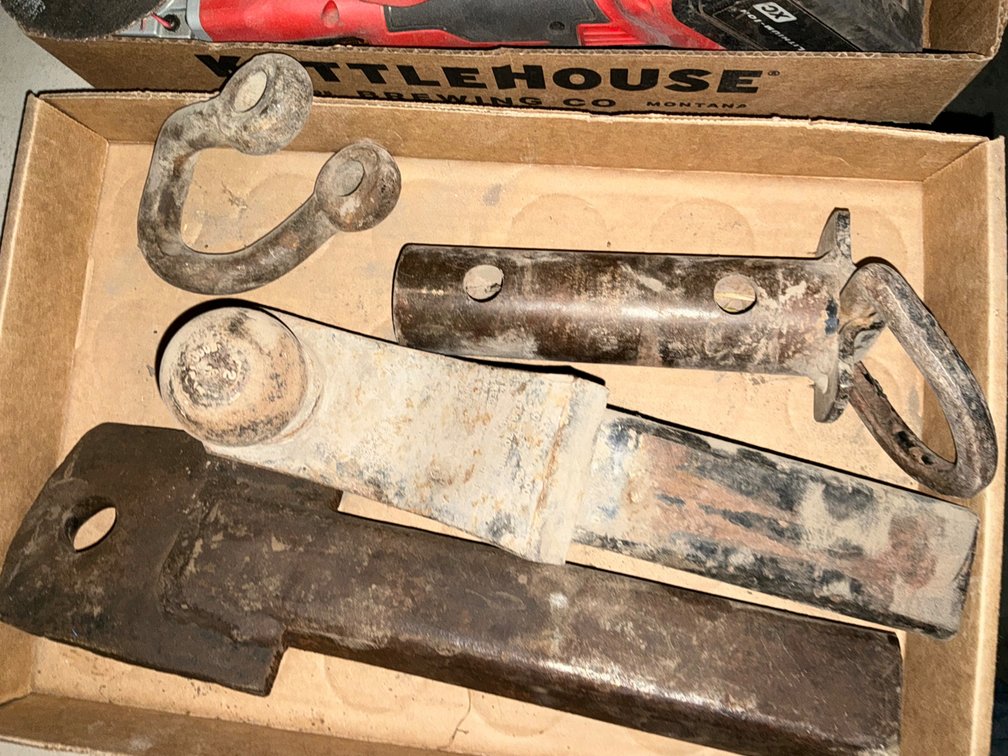Receiver Hitch with 2" Ball, Receiver Hitch, Hitch Pin with D-Ring and Clevis (No Pin)