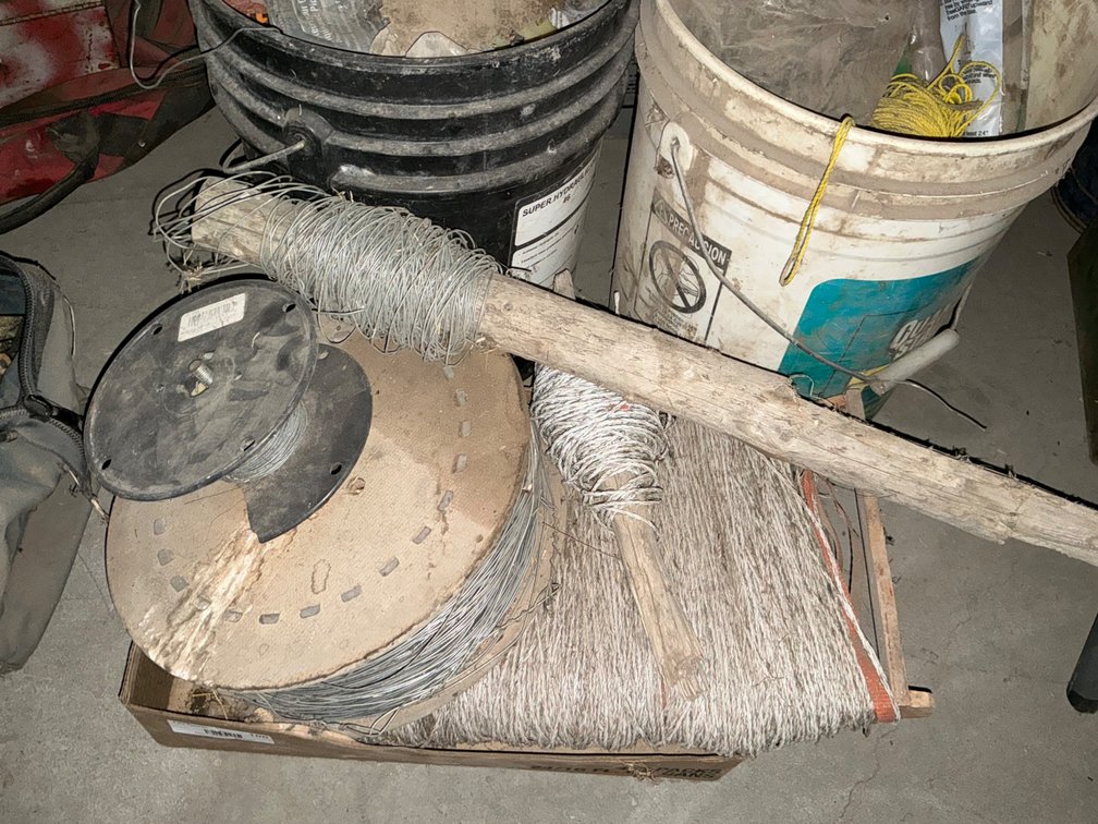Assorted Electric Fence Materials