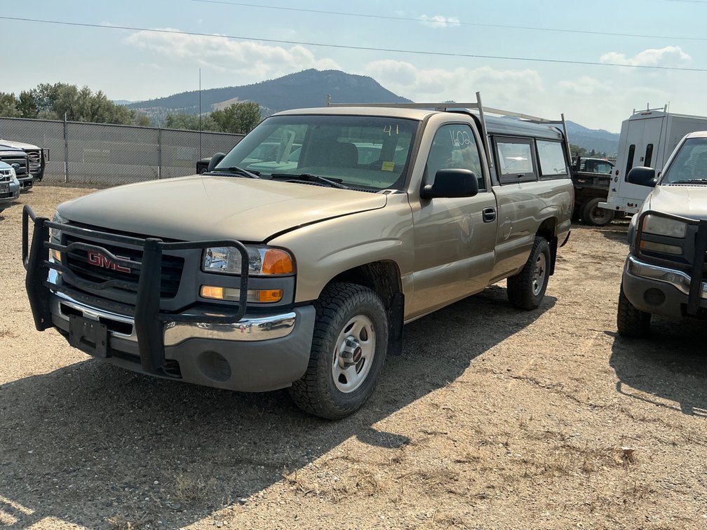 2004 GMC Sierra Pickup Truck, VIN #: 1GTEK14X84Z272441