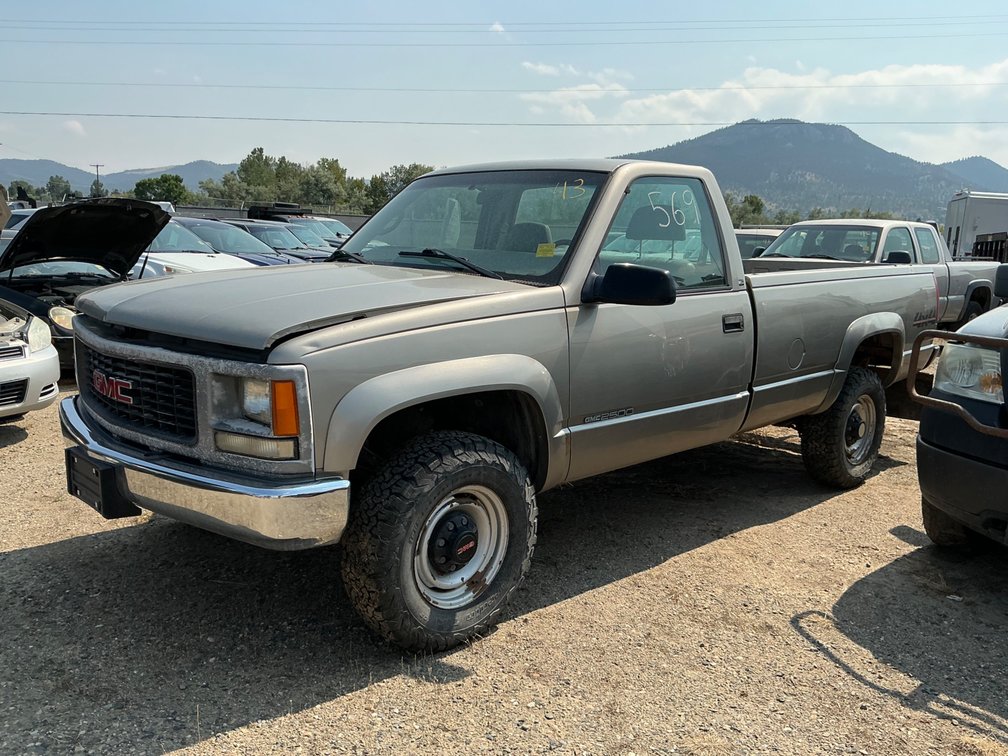 1999 GMC Sierra Pickup Truck, VIN #: 1GTGK24R5XR703421