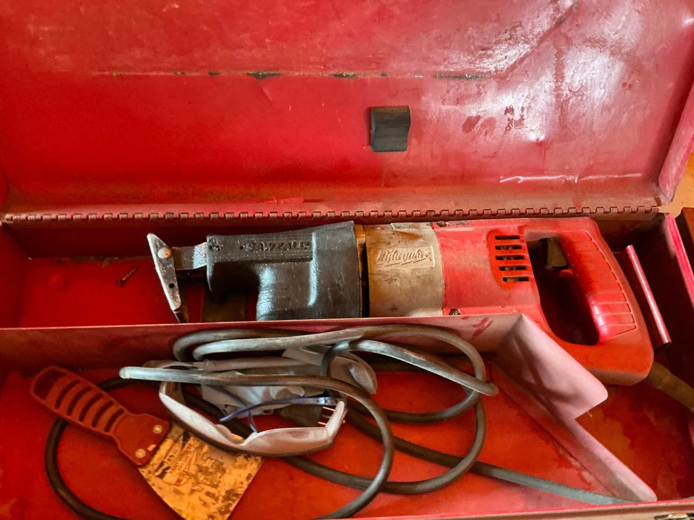 Milwaukee Sawzall - Model: 6509, Corded, With Case