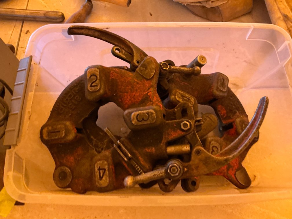(3) Ridgid Universal Pipe Threader Machine Die Heads - (2) Are Model: 815 and (1) Is Model: 811
