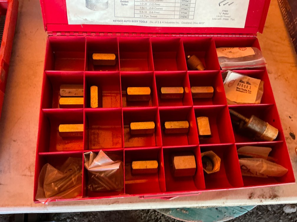 Mac Tools Keysco Knocker Accessories - (Partial Set) With Metal Case