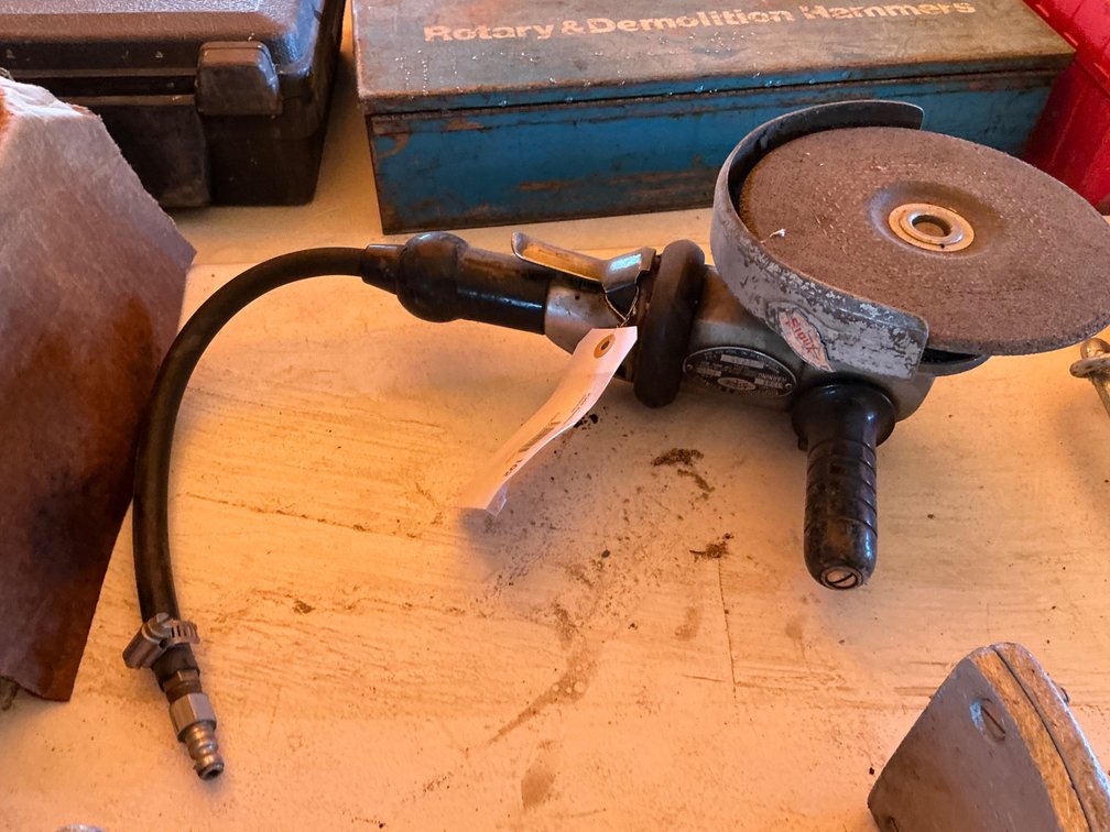 Sioux 7" Pneumatic Grinder - Model: 1285, Serial: 1235