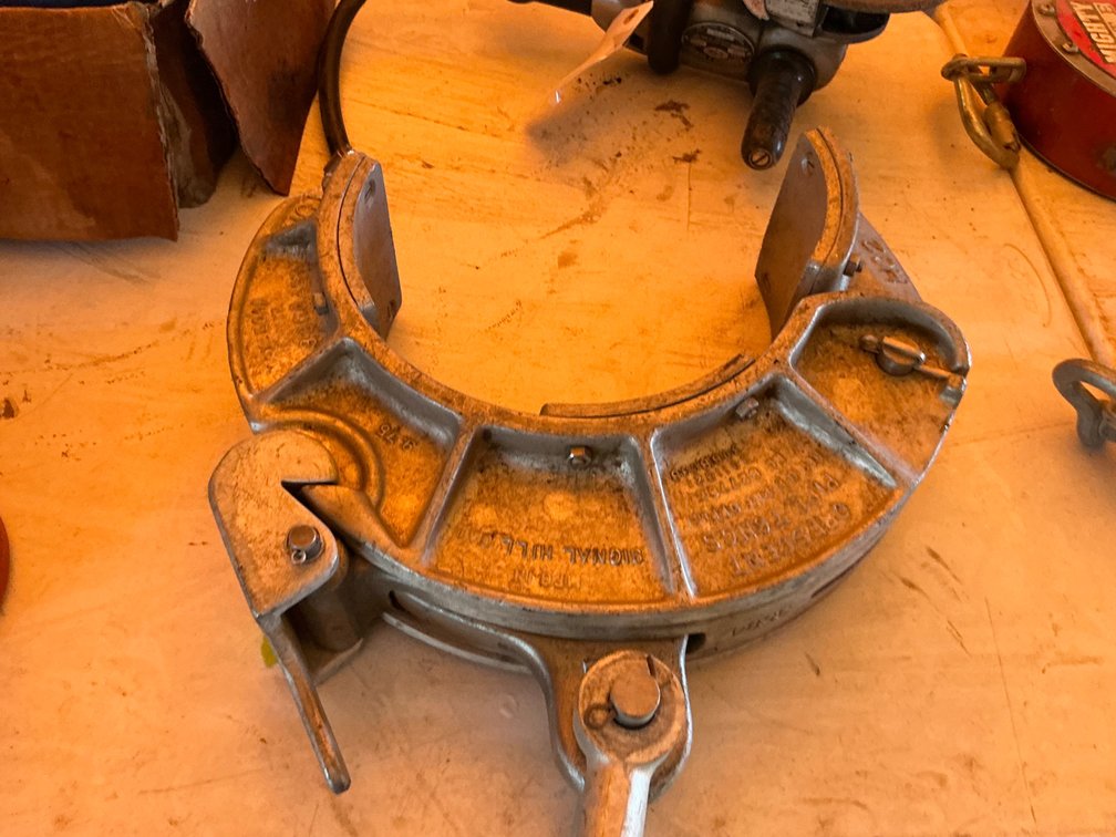 Crescent Aluminum 12-1/4" Pipe Tongs - 3000Lb Max Load Capacity, Model: 3584
