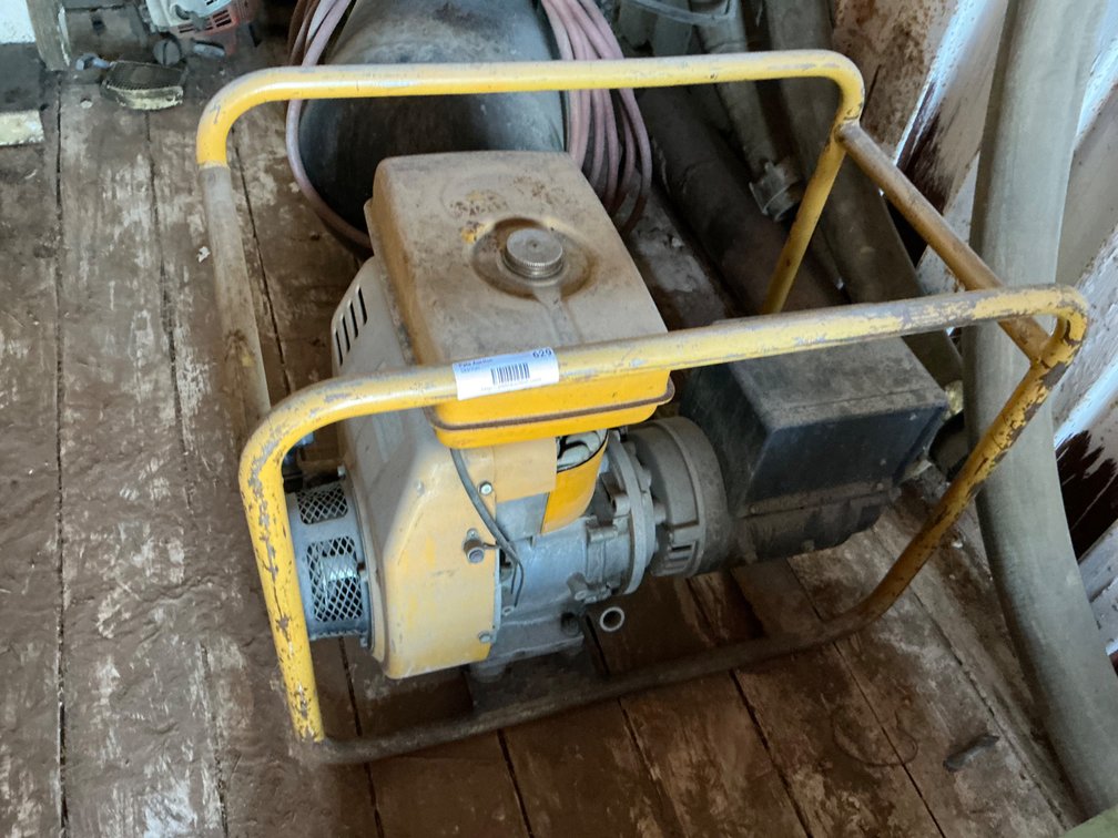 Robin 3KW Generator - Model: RG301D, With Wisconsin Engine, Rope Start Pulls Free