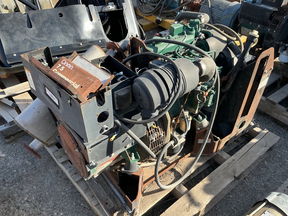Onan 7.5 Diesel Generator With Kubota 3-Cylinder Diesel Engine, Model: HDKAL/11475A, Serial: 1980794438, 7.5KW