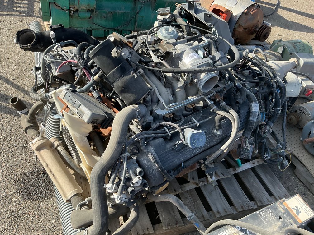 1996 Ford Crown Victoria Interceptor V8 Gas Engine - Model: 6G808AB