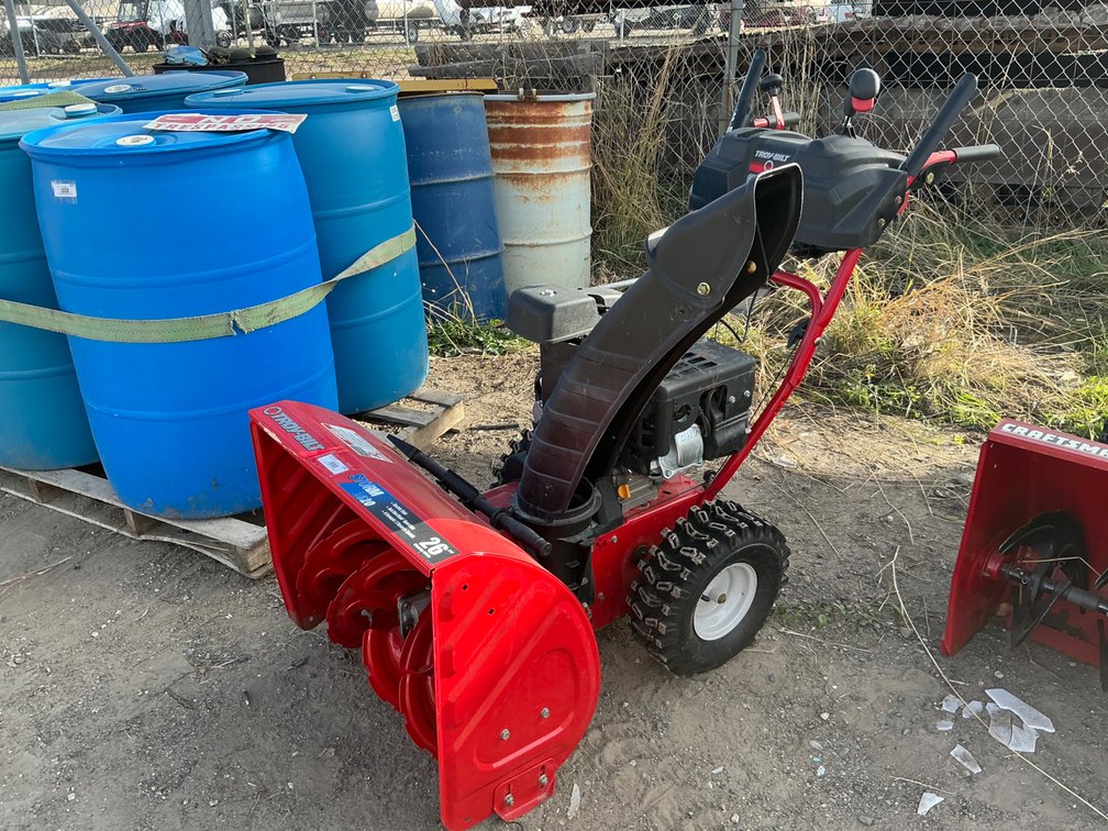 Troy Bilt Storm 2620 Snowblower - Model: 31BM63P3711, Serial: 1H121B70620, Electric Start