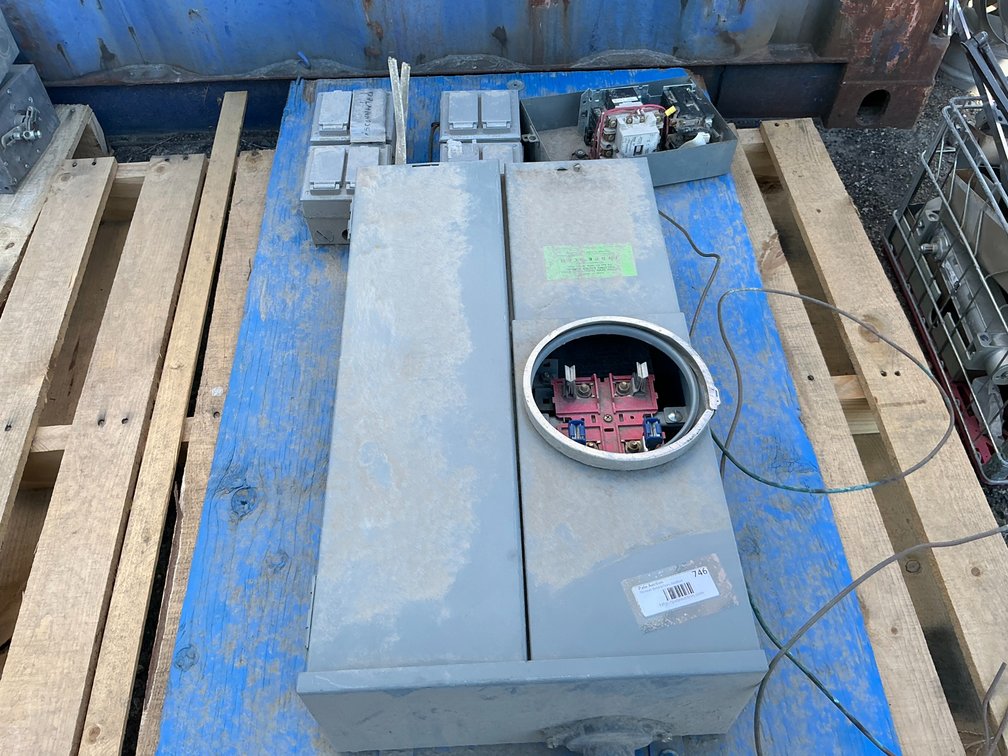 (1) Electrical Temporary Power/Construction Meter Box Panel