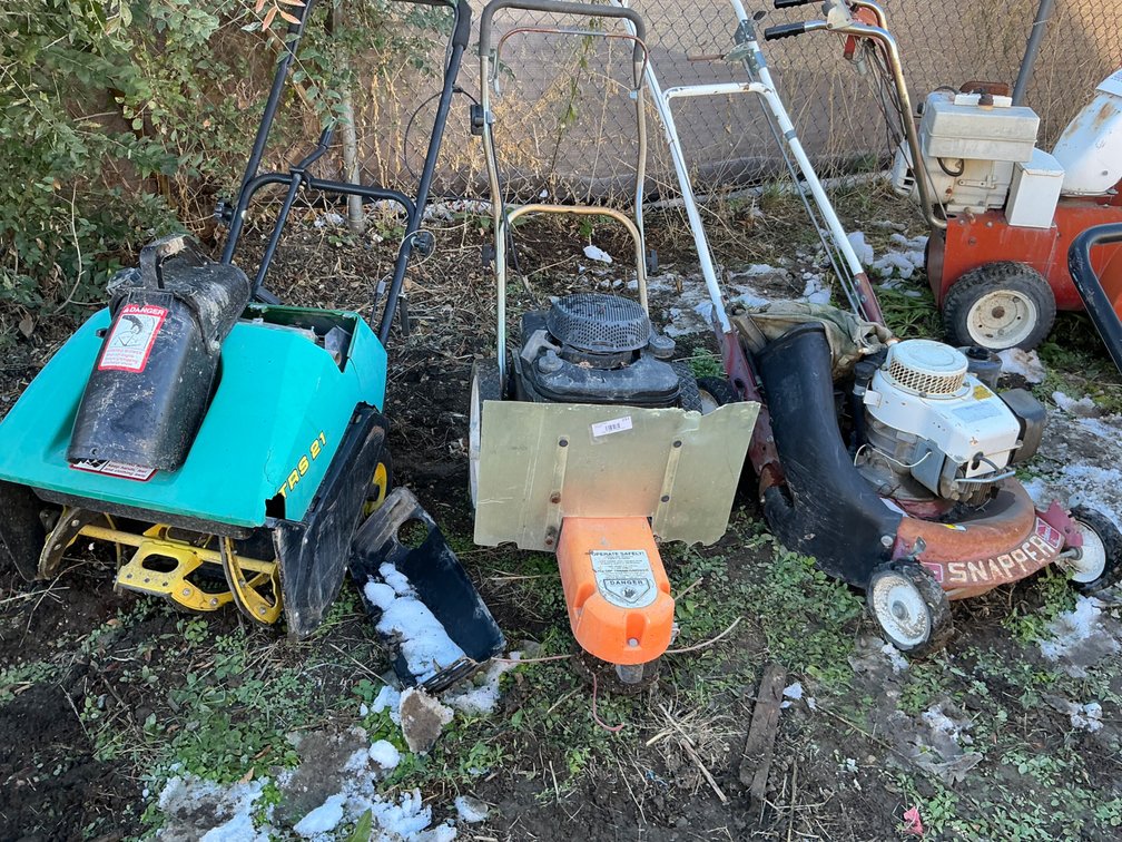 Snapper 5Hp Commercial Push Mower - Rope Start Pulls Free, But Doesn't Want To Retract, DR Trimmer Mower (Seized Engine), And John Deere TRS21 Snow Blower - Rope Start Pulls Free