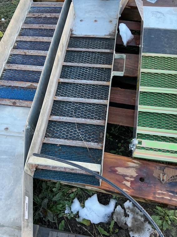 Aluminum Prospecting Sluice Box - Blue Miners Carpet, 10"W x 50"L Overall