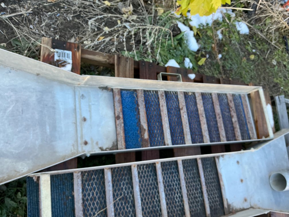 Aluminum Prospecting Sluice Box - Blue Miners Moss, 10"W x 50"L Overall (Missing Section Of Moss & Part Of Classification Grate Is Broken)