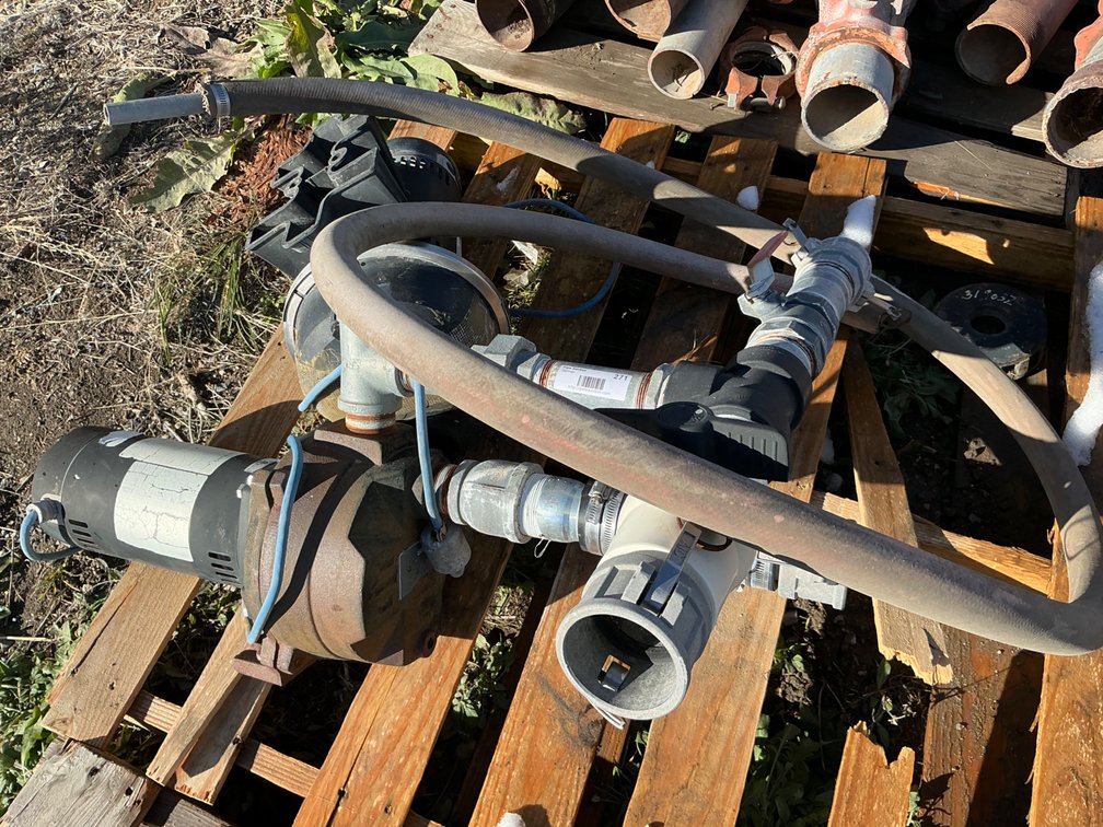 Flotech Sprinkler Pump - Model: FP5172-08, 1-1/2Hp, 3450Rpm, 1Ph, 60Hz, 1-1/2" (No Power Cord, Top Casing Has Been Repaired), And Utilitech Sprinkler Pump - 1-1/2", With Piping & Valves Going To 2"