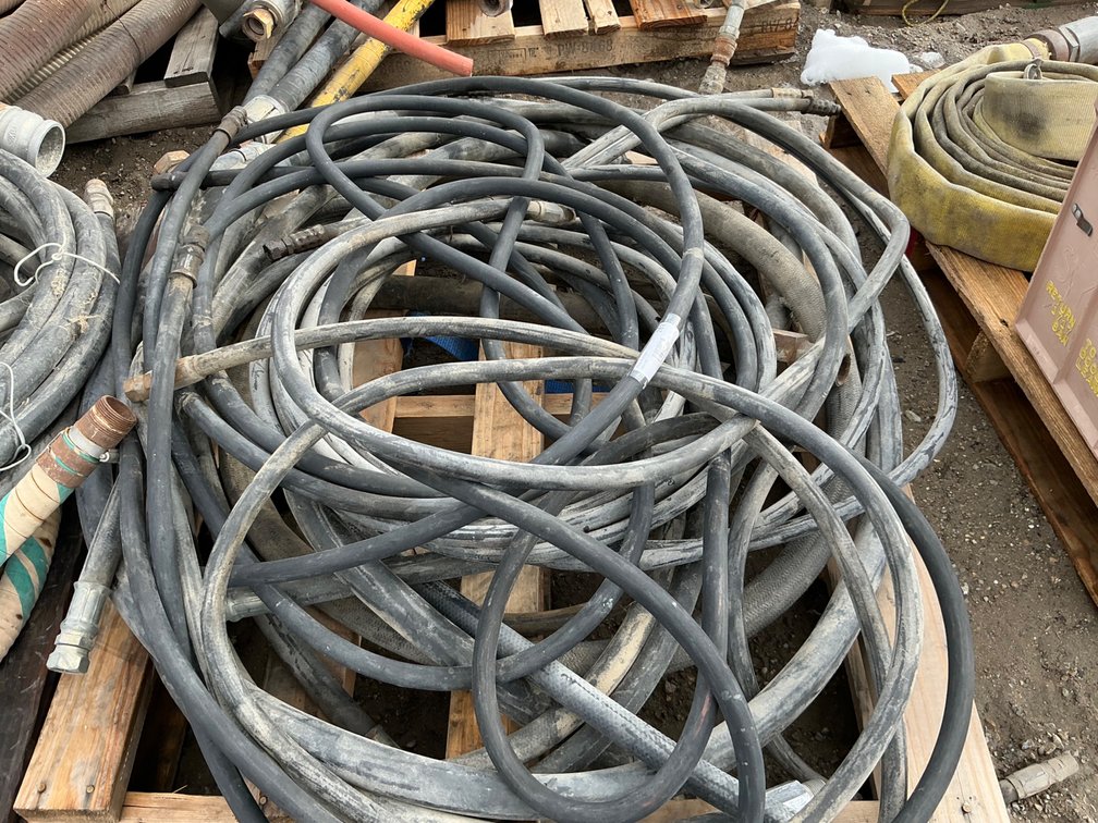 Pallet Of Assorted Rubber Hose - 1" Size & Smaller, Appears To Be Mainly Hydraulic Hose