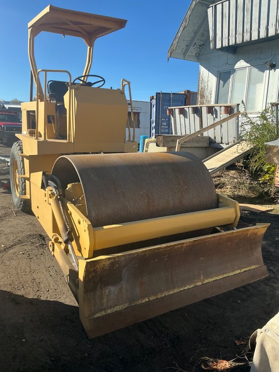 Ray Go Inc. Rascal 320A Single Drum Self Propelled Vibratory Compactor