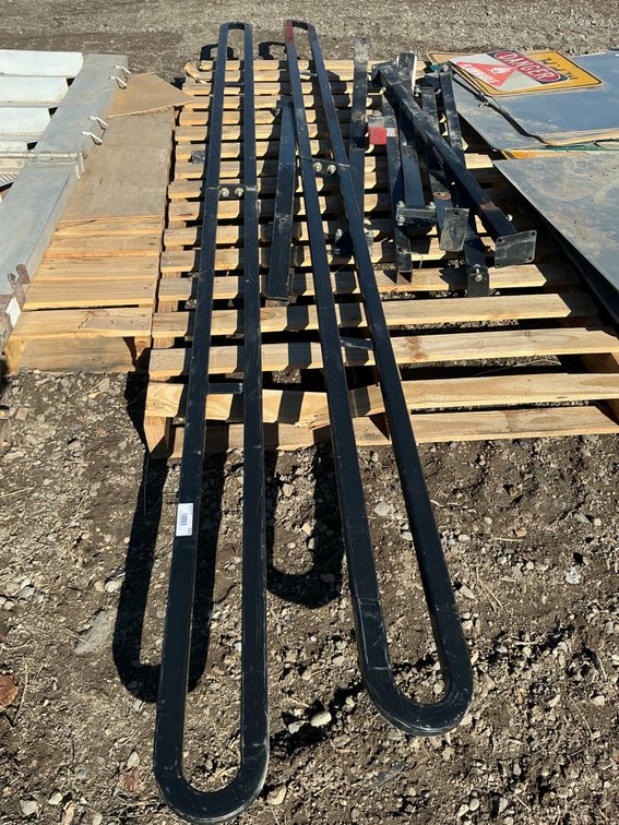 Pickup Bed Ladder Rack System (No Brand Or Model Shown) - 11'L