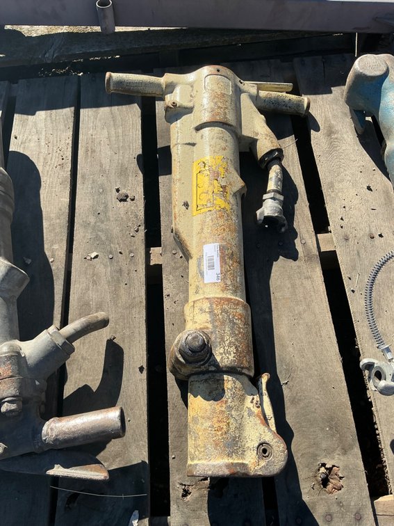Ingersoll Rand Air Hammer - Serial: 102230X