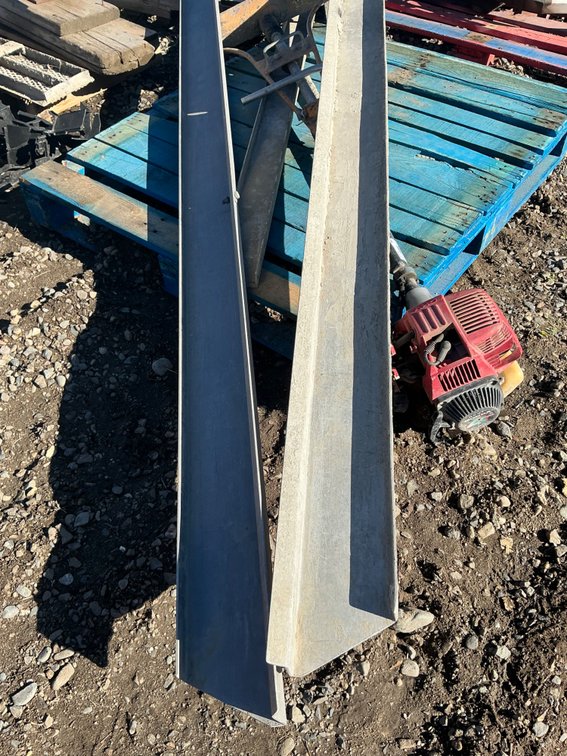 Vibra Strike Power Concrete Screed - With Honda GX31 Engine, Rope Start Pulls Free, With 12', 8', 6' Aluminum Screed Boards