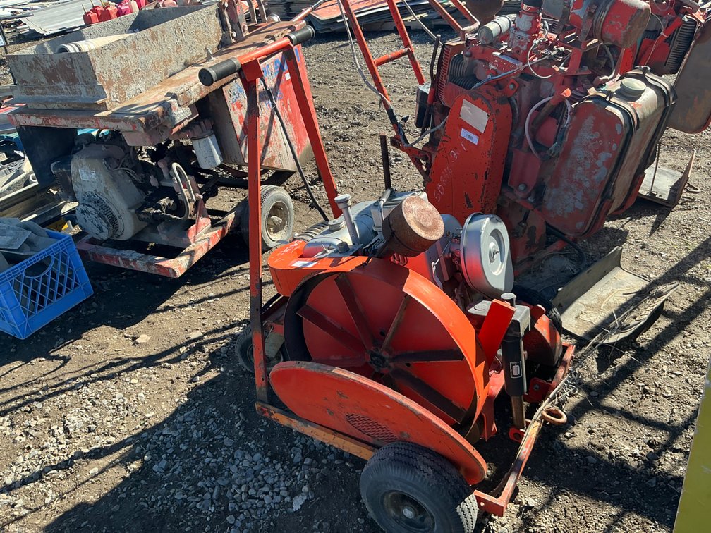 Crafco Model: 140 Walk-Behind Asphalt Crack Cleaner - Serial: 1122, With Electric Start Tecumseh Engine (No Battery)