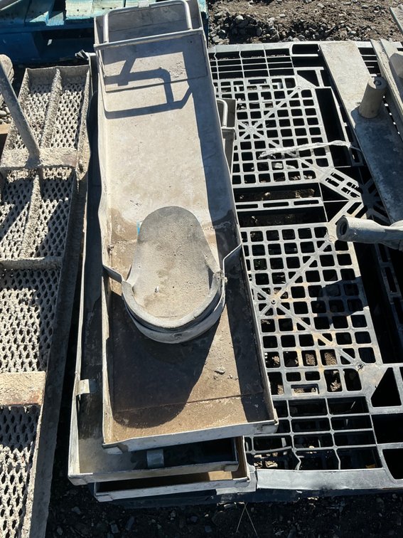 (2) Pairs Of Concrete Finishing Kneel Boards (No Brand Shown)