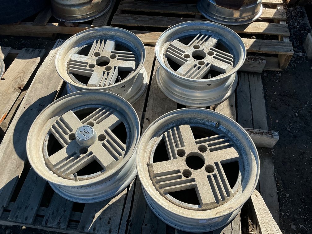 (4) 4-Lug 15" Aluminum Wheels - 7.0W