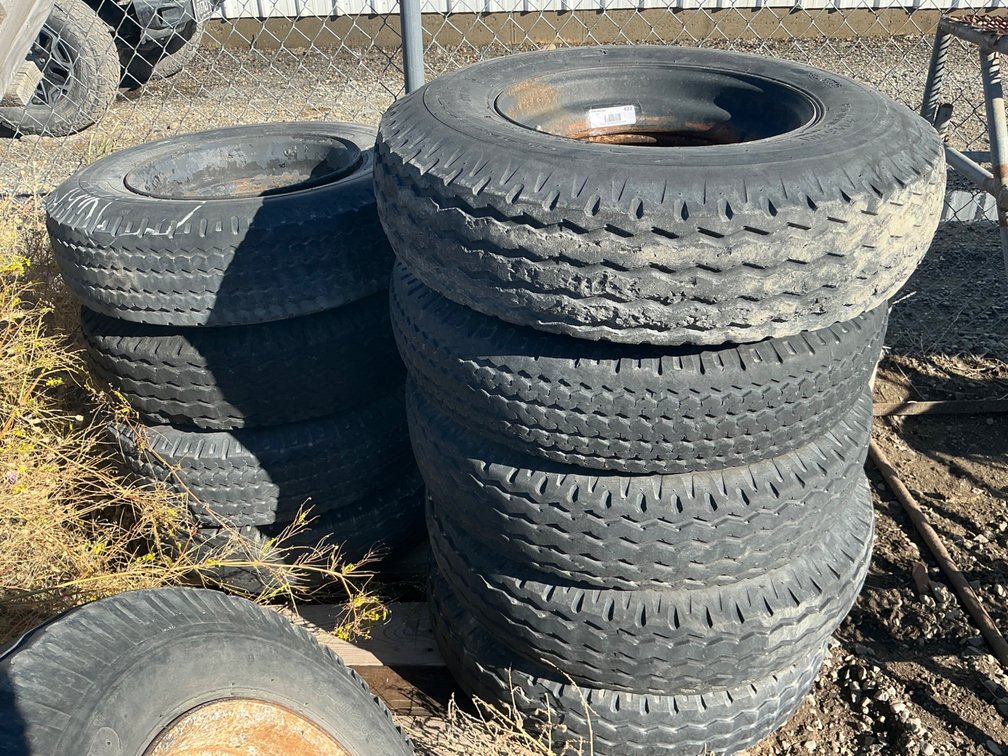 (9) Mobile Home Moving Wheels & Tires (Weathered)