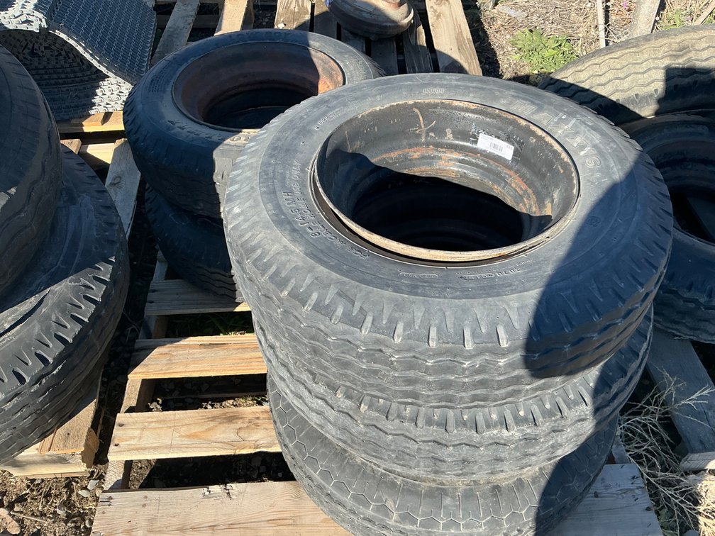 (5) Mobile Home Moving Tires & Wheels, Fair Tread