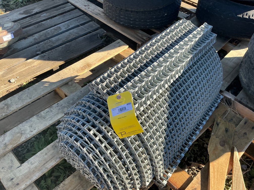 Roll Of Wire Mesh/Honeycomb Metal Conveyor Belting - 24"W