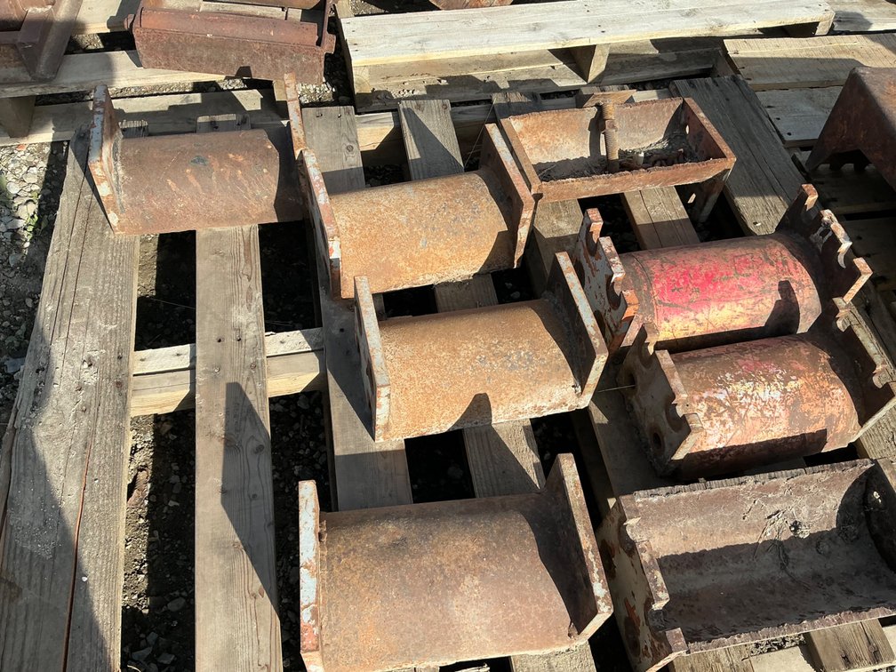 (8) Metal Beam Saddles For House Moving