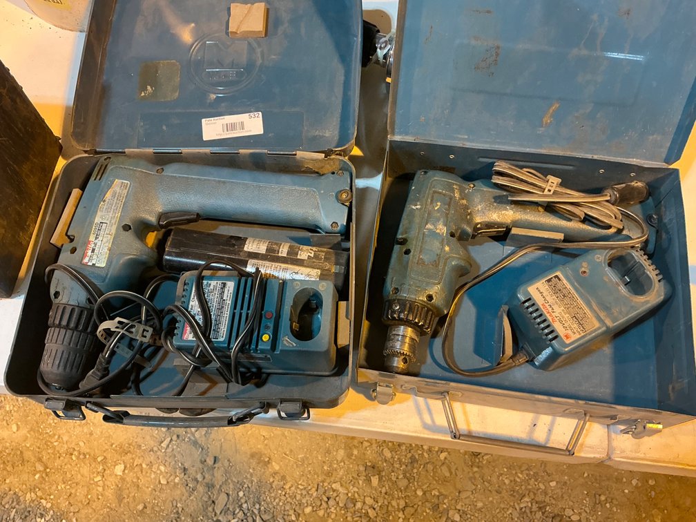 (1) Makita Cordless 9.6V Drill - Model: 6095D In Metal Case With Charger, And (1) Makita Cordless 9.6V Drill With Metal Case And D/C Charger